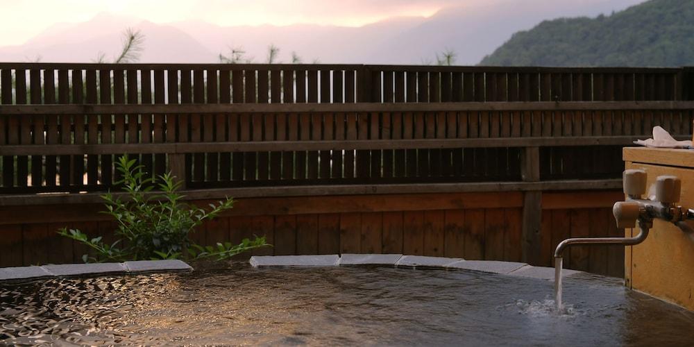 Koryu Ryokan Fujikawaguchiko